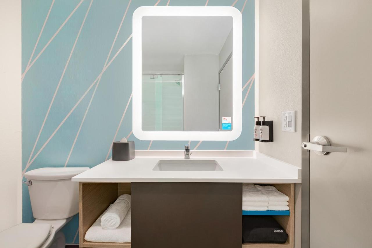 Avid Hotel - Toronto - Vaughan Southwest By Ihg Eksteriør bilde